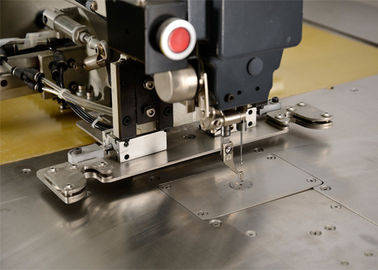 Machine à coudre en cuir industrielle automatique pour les postes de travail du tableau 3 de tour de sacs en cuir fournisseur
