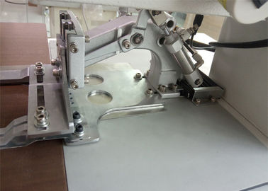 Grande vitesse élastique de modèle de soutien-gorge de machine à coudre de sous-vêtements de crochet et d'oeil fournisseur