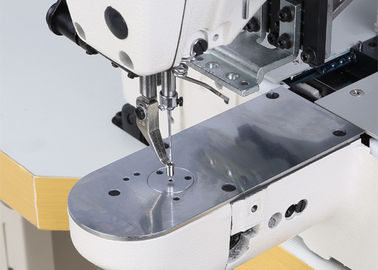 Machine à coudre commandée par ordinateur pneumatique AC220 - 240V hésitent navette fournisseur