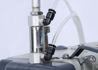 En fixant le moteur servo 750W à C.A. de machine à coudre de Bartack de tissu actionnez l'aiguille 17 du DP X fournisseur