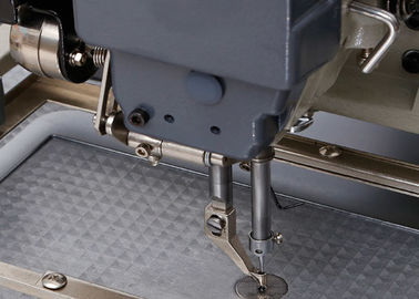 Machine légère de broderie de point à chaînes, machine à coudre de point croisé pour des vêtements fournisseur