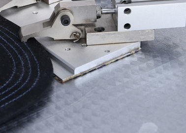 Machine à coudre automatisée résistante de Pnuematic pour le denim/profondément le tissu fournisseur